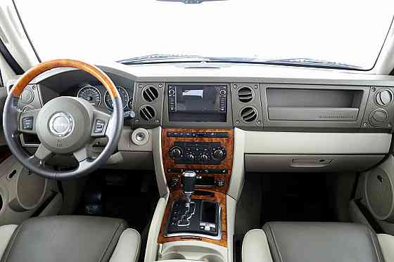 Jeep Commander Overland 3.0 CRD 160kW Таллин