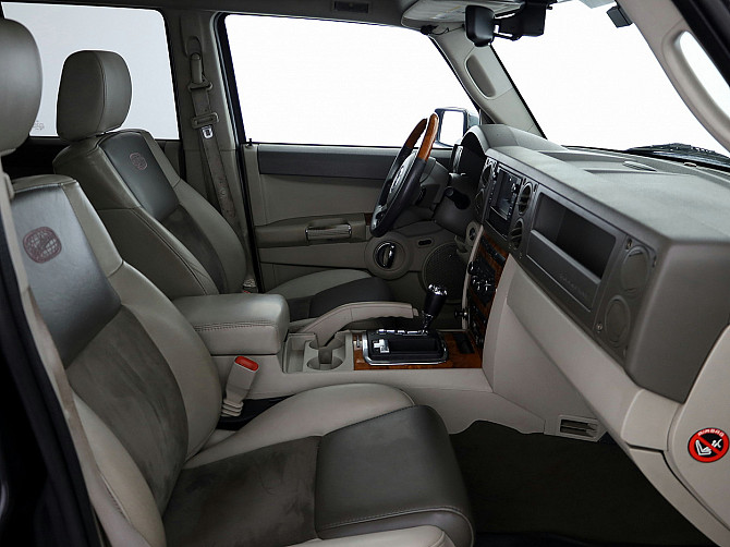Jeep Commander Overland 3.0 CRD 160kW Таллин - изображение 6