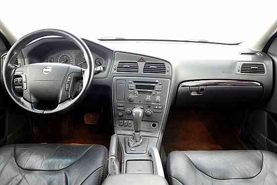Volvo XC70 Summum AWD ATM 2.4 D5 120kW Таллин