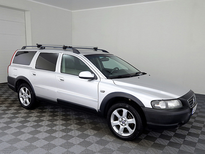 Volvo XC70 Summum AWD ATM 2.4 D5 120kW Таллин - изображение 1