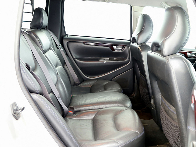 Volvo XC70 Summum AWD ATM 2.4 D5 120kW Таллин - изображение 7
