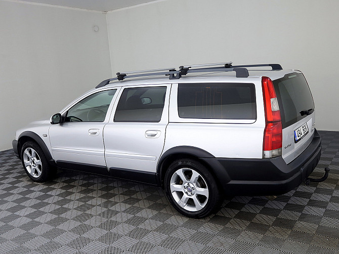 Volvo XC70 Summum AWD ATM 2.4 D5 120kW Таллин - изображение 4