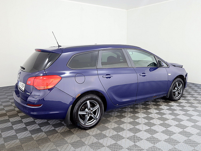 Opel Astra Sports Tourer 1.4 103kW Таллин - изображение 3