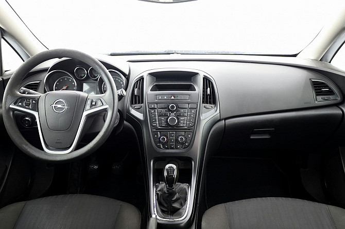 Opel Astra Sports Tourer 1.4 103kW Таллин - изображение 5