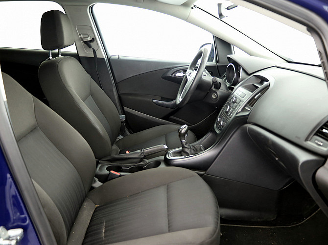 Opel Astra Sports Tourer 1.4 103kW Таллин - изображение 6
