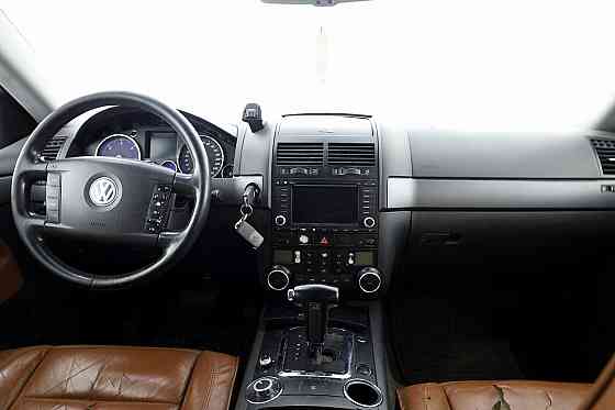 Volkswagen Touareg Highline ATM 2.5 TDI 128kW Таллин