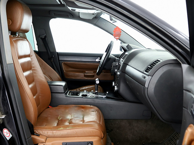 Volkswagen Touareg Highline ATM 2.5 TDI 128kW Таллин - изображение 6