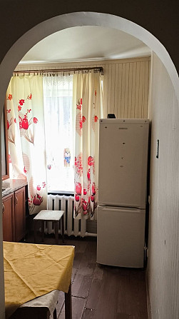 2-istabu dzīvoklis Hruščovkas sērijas ķieģeļu mājā Slokā, Jūrmalā, Dzirnavu iela 39A. Platība 35... Юрмала - изображение 5