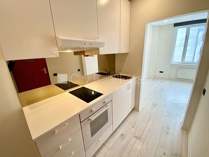 Jaunceltne, fasādes māja, slēgts pagalms, ieeja no ielas, ir lifts, kāpņu telpa pēc Rīga - foto 1