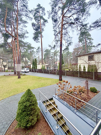 Fasādes māja, renovēta māja, slēgts pagalms, iežogota teritorija, vieta automašīnai, ieeja Rīga - foto 19