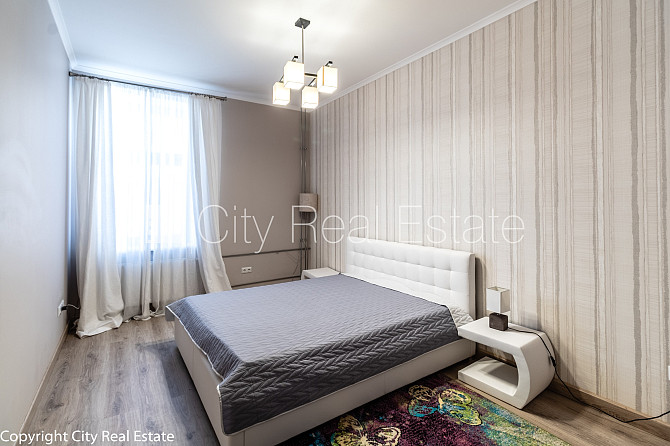 Renovēta māja, slēgts pagalms, ieeja no ielas, kāpņu telpa pēc kapitālā remonta, istabas Rīga - foto 6