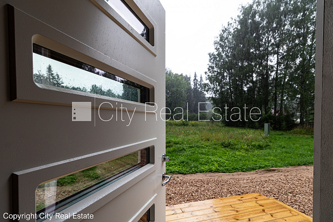 Privātmāja, energo efektīva māja, vieta vairākām automašīnām, terase 40 m2, guļamistabu Rīga - foto 17