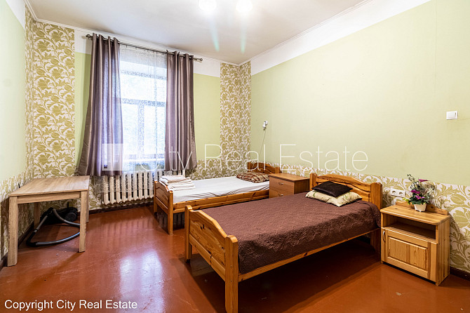 Pagalma ēka, renovēta māja, labiekārtots apzaļumots pagalms, slēgts pagalms, vieta Rīga - foto 7