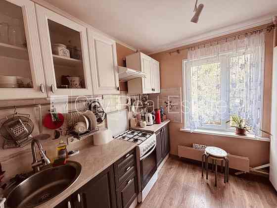 Оплата аренды земли 4,33 EUR/месяц, металическое покрытие крыши, межэтажные Rīga