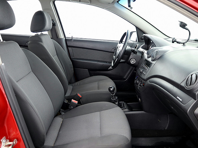 Chevrolet Aveo Facelift 1.4 74kW Tallina - foto 6