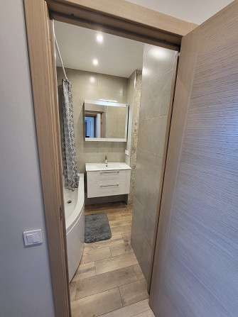 Īpašnieks pārdod ekskluzīvu 3 istabu 119. sērijas dzīvokli, 80 m². Pilnībā gatavs dzīvošanai.... Рига - изображение 12