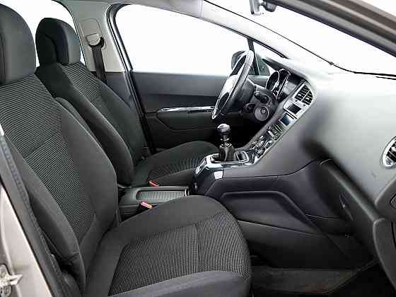 Peugeot 5008 Elegance 1.6 115kW Tallina