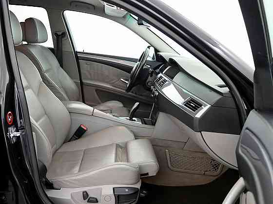 BMW 530 Sportpakett Facelift ATM 3.0 D 173kW Tallina