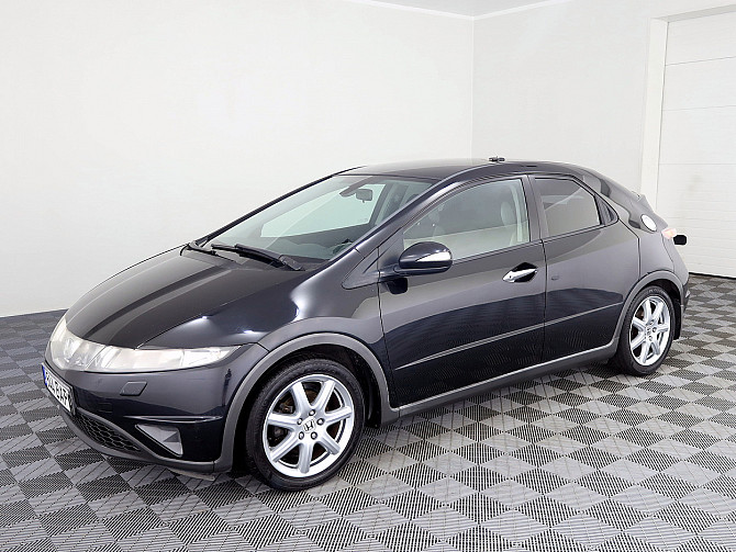 Honda Civic Elegance 1.8 103kW Tallina - foto 2