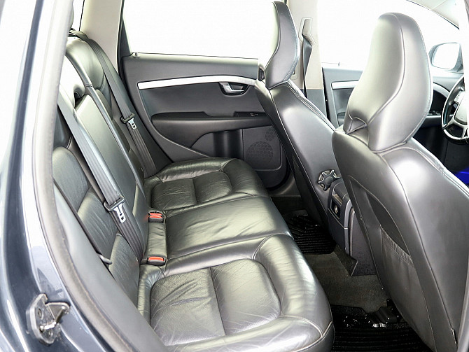 Volvo V70 Summum ATM 2.4 D5 129kW Tallina - foto 7
