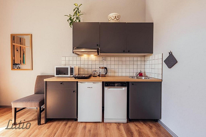 Plašs un saulains dzīvoklis Liepājas centrā ar privātu ieeju un ienesīgu īstermiņa īres Liepāja - foto 5