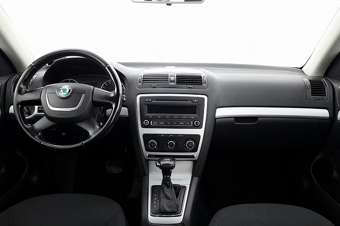 Skoda Octavia Comfortline Facelift ATM 1.2 77kW Tallina - foto 5