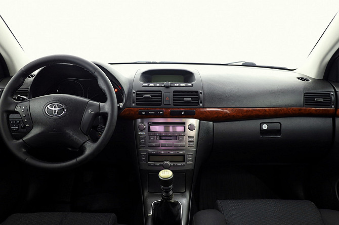 Toyota Avensis Linea Sol 2.2 D-CAT 130kW Tallina - foto 5