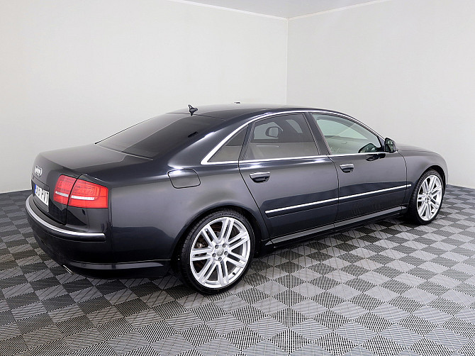 Audi A8 S-Line Individual Facelift ATM 3.0 TDI 171kW Tallina - foto 3