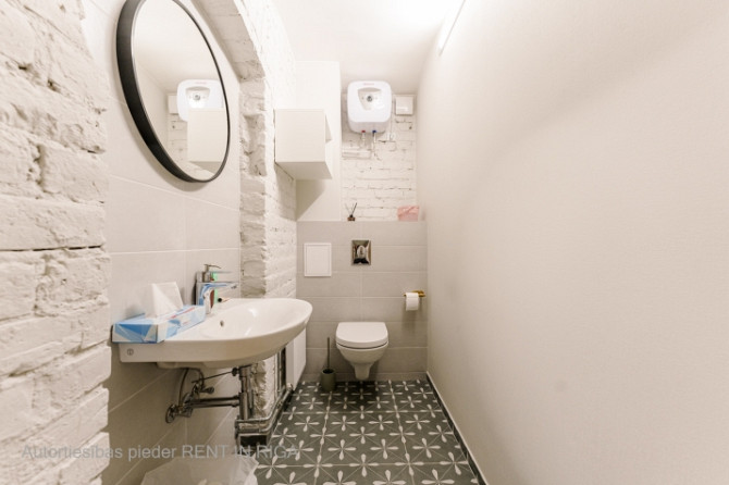Bright Premises Near Miera Street with a Beautiful Courtyard Garden  - The premises are ideal for a  Рига - изображение 7
