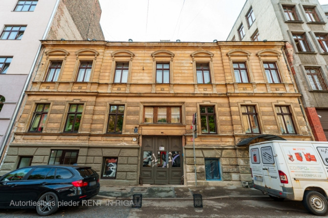 Bright Premises Near Miera Street with a Beautiful Courtyard Garden  - The premises are ideal for a  Рига - изображение 1