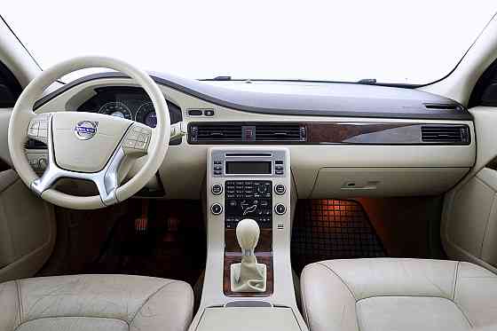 Volvo V70 Summum Facelift 1.6 D4 80kW Tallina
