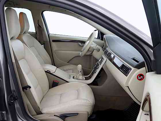Volvo V70 Summum Facelift 1.6 D4 80kW Tallina