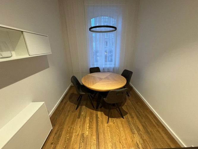 Recently repaired two-bedroom apartment in the heart of the city. Fully furnished and equipped. The  Рига - изображение 4
