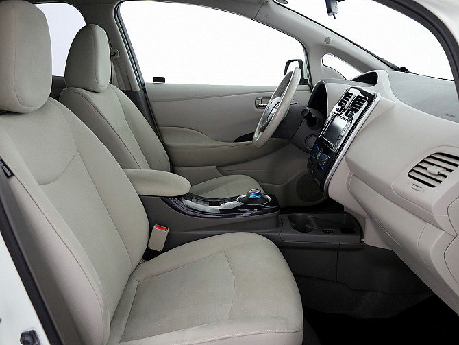 Nissan LEAF Comfort 80kW Tallina - foto 6