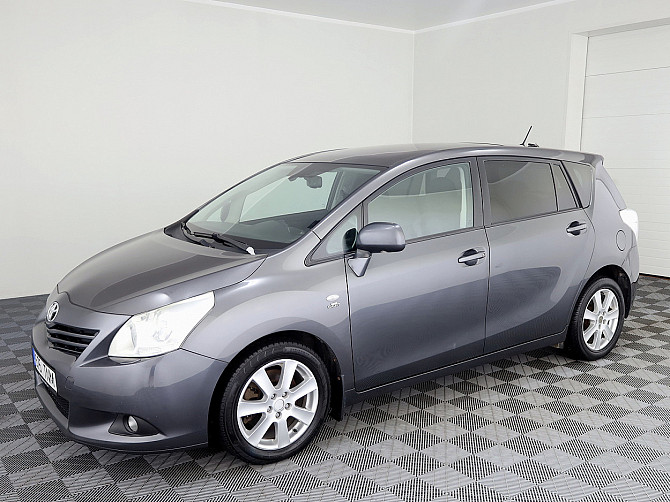 Toyota Verso Linea Sol 2.2 D-CAT 130kW Tallina - foto 2