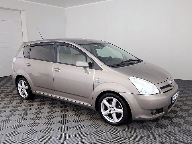 Toyota Corolla Verso Linea Sol 2.2 D-CAT 130kW Tallina - foto 1