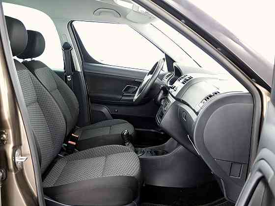 Skoda Roomster Comfortline Facelift 1.2 63kW Tallina