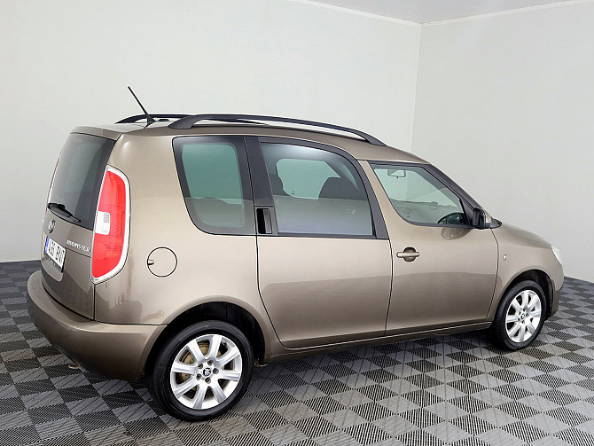 Skoda Roomster Comfortline Facelift 1.2 63kW Tallina - foto 3