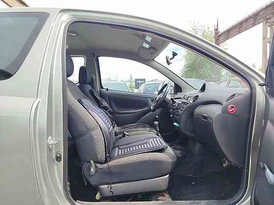 Toyota Yaris Facelift 1.3 64kW Таллин
