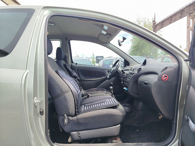 Toyota Yaris Facelift 1.3 64kW Таллин - изображение 6