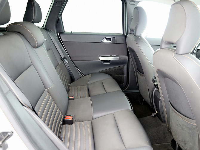Volvo V50 Facelift 1.6 D4 80kW Таллин - изображение 7