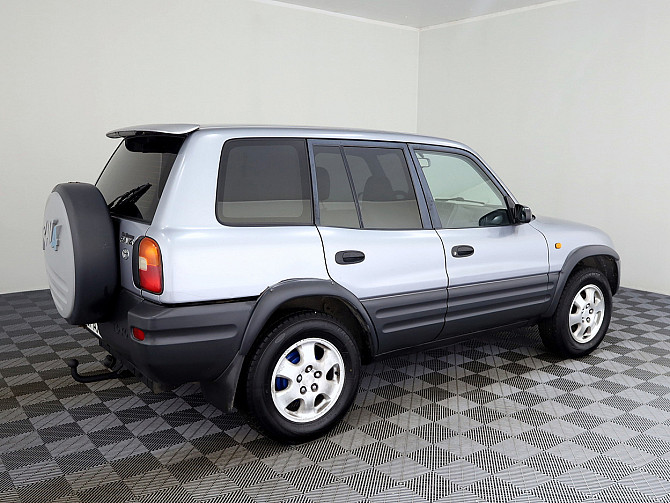 Toyota RAV4 Luxury ATM 2.0 95kW Таллин - изображение 3