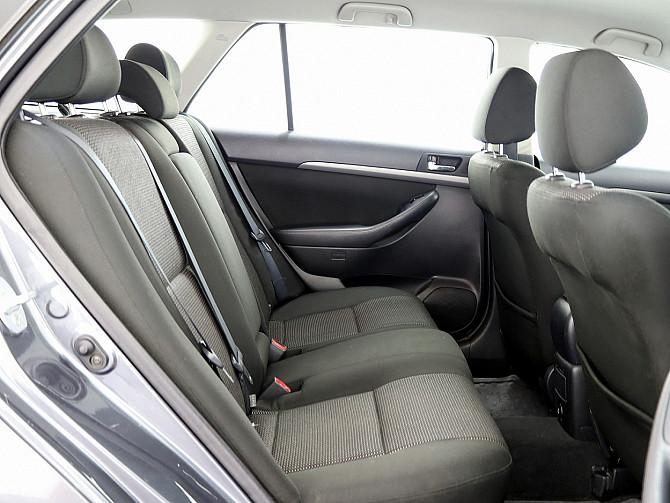 Toyota Avensis Linea Sol Facelift ATM 2.0 108kW Таллин - изображение 7