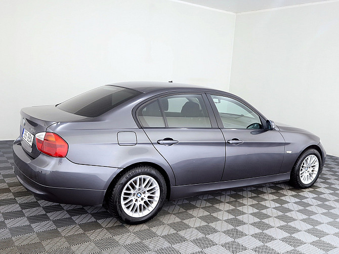 BMW 318 Business Facelift ATM 2.0 95kW Таллин - изображение 3