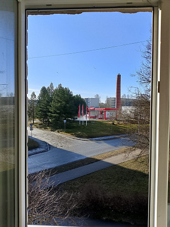 Jelgavas iela, Saldus, LV-3801, Latvija Palīdzu pārdot gaišu un saulainu 2 istabu dzīvokli... Салдус - изображение 2