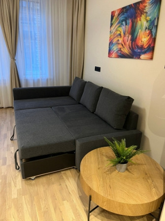 Kvalitatīvs studio tipa dzīvoklis renovētā ēkā, Rīgas centrā.   Zemi komunālie maksājumi Rīga - foto 8