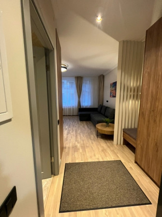Kvalitatīvs studio tipa dzīvoklis renovētā ēkā, Rīgas centrā.   Zemi komunālie maksājumi Rīga - foto 7