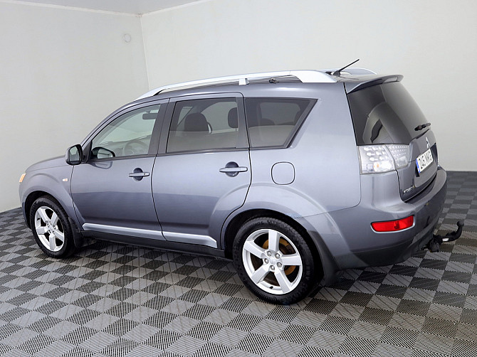 Mitsubishi Outlander Comfort 4x4 2.0 DI-D 103kW Таллин - изображение 4