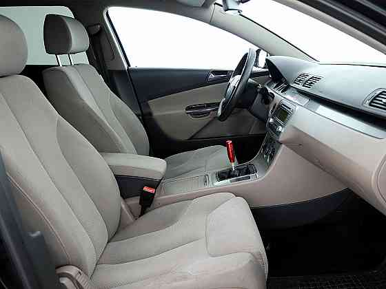 Volkswagen Passat Comfortline 2.0 110kW Tallina
