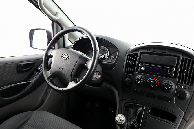 Hyundai H1 Van 2.5 CRDi 125kW Таллин - изображение 5